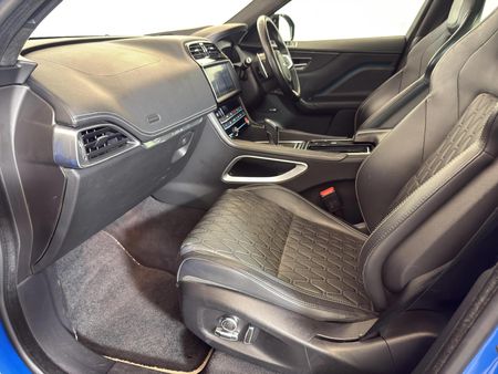2020-Jaguar-F-Pace-50-V8-SVR_9