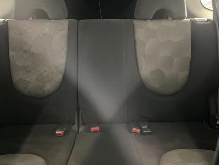 2007-Honda-Jazz-15i-Auto_8