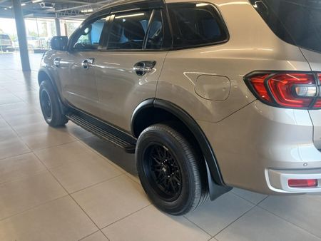 2019-Ford-Everest-22-TDCi-XLT-Auto_4