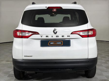 2021-Renault-Triber-10-Expression_4