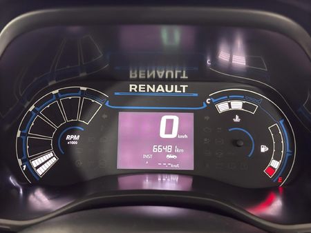 2021-Renault-Triber-10-Expression_7