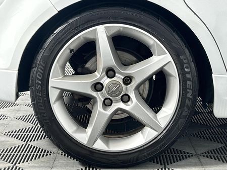 2009-Opel-Corsa-16-Sport-5-dr_19