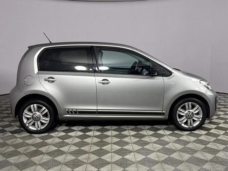 2019-Volkswagen-Up-Beats-10-5-dr_3
