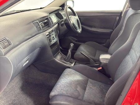 2003-Toyota-Corolla-140i_8