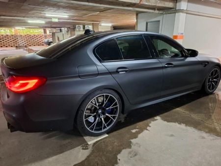 2019-BMW-M5-Competition-Auto_4
