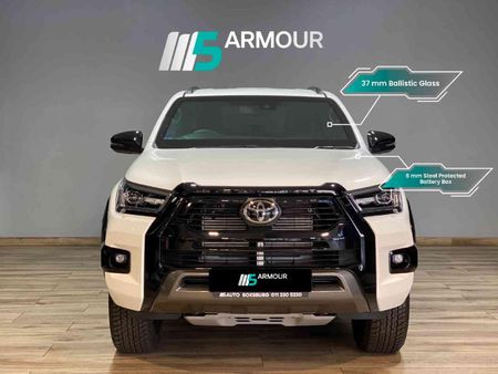 2026-Toyota-Hilux-28-GD-6-Raised-Body-Legend-4x4-Auto-Double-Cab_1