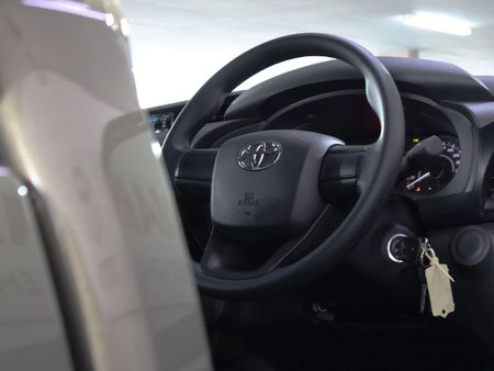 2026-Toyota-Hilux-24-GD-Single-Cab_16