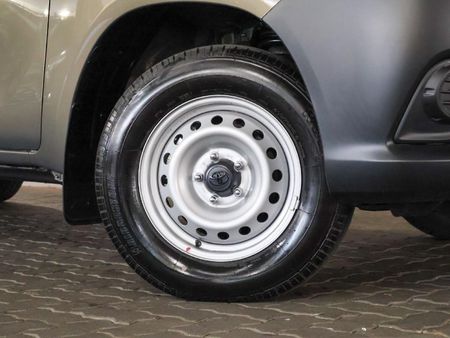 2026-Toyota-Hilux-24-GD-Single-Cab_2
