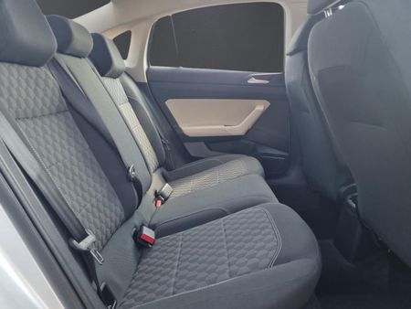 2024-Volkswagen-Polo-16-Classic-Auto_11