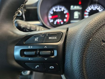 2023-Kia-Picanto-12-X-Line-Auto_8