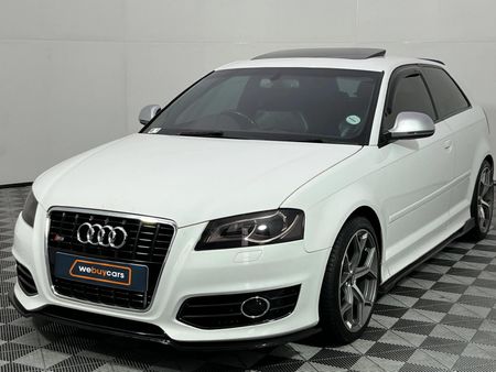 2010-Audi-S3-quattro-Auto_0