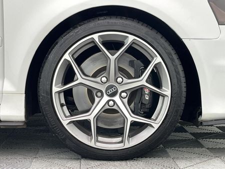 2010-Audi-S3-quattro-Auto_13