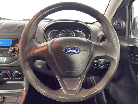 2018-Ford-Figo-15Ti-VCT-Ambiente-5-dr_12