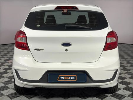 2018-Ford-Figo-15Ti-VCT-Ambiente-5-dr_4
