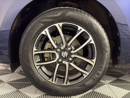 2022-Suzuki-Swift-12-GLX_15
