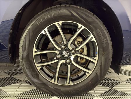 2022-Suzuki-Swift-12-GLX_16