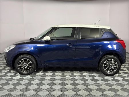 2022-Suzuki-Swift-12-GLX_5