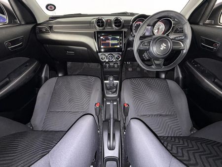 2022-Suzuki-Swift-12-GLX_6