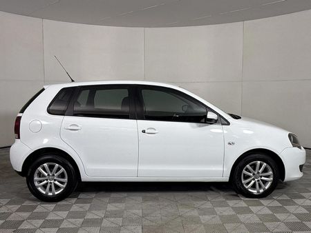 2012-Volkswagen-Polo-14-Trendline-5-dr_3