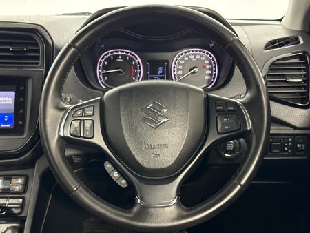2022-Suzuki-Vitara-Brezza-15-GLX-Auto_13