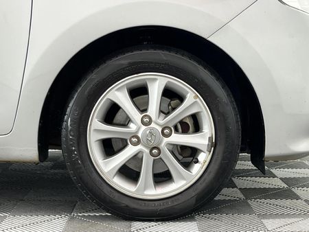 2018-Hyundai-Grand-i10-10-Fluid_15
