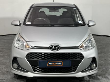 2018-Hyundai-Grand-i10-10-Fluid_1