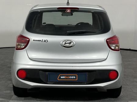 2018-Hyundai-Grand-i10-10-Fluid_4