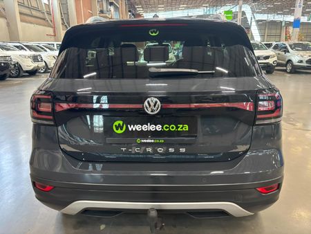 2020-Volkswagen-T-Cross-10-TSI-Highline-Auto_5