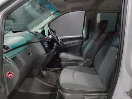 2012-Mercedes-Benz-Vito-116-CDI-CrewBus_10