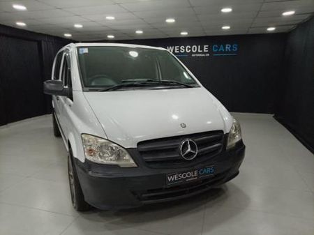 2012-Mercedes-Benz-Vito-116-CDI-CrewBus_1