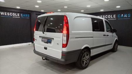 2012-Mercedes-Benz-Vito-116-CDI-CrewBus_4