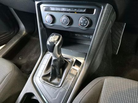 2021-Volkswagen-Tiguan-14-TSI-Comfortline-Auto-110kW_13