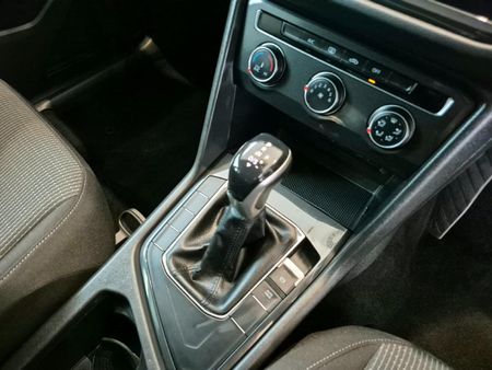 2021-Volkswagen-Tiguan-14-TSI-Comfortline-Auto-110kW_5