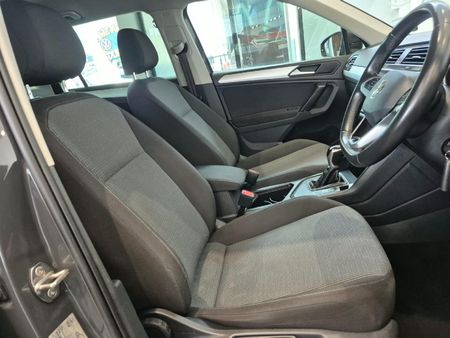 2021-Volkswagen-Tiguan-14-TSI-Comfortline-Auto-110kW_8