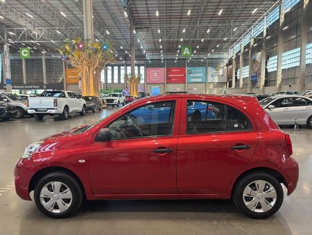 2019-Nissan-Micra-12-Active-Visia_5