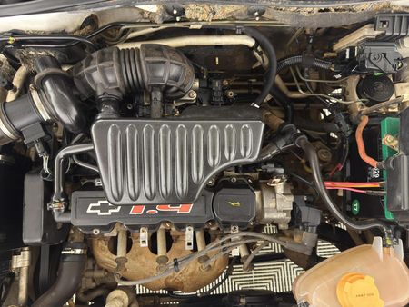 2015-Chevrolet-Utility-14-AC_9