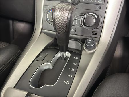 2013-Chevrolet-Captiva-24-LT-Auto_11