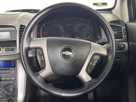 2013-Chevrolet-Captiva-24-LT-Auto_12