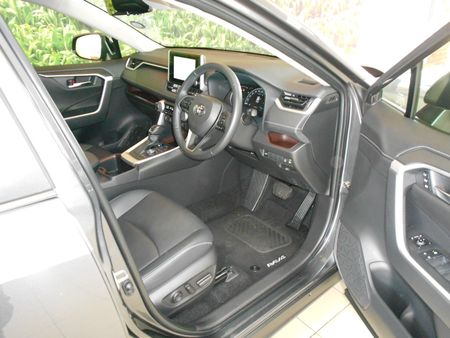 2023-Toyota-RAV4-25-VX-Auto-AWD_5