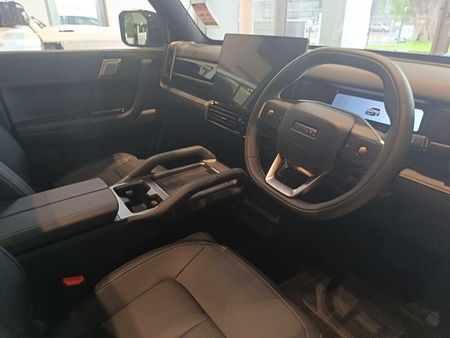 2026-iCAUR-O3T-Electric-AWD_13