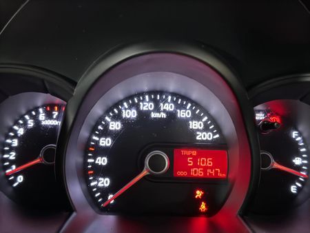 2013-Kia-Picanto-12-EX_7