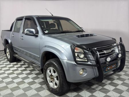 2010-Isuzu-KB-300D-Teq-Double-Cab-LX_2
