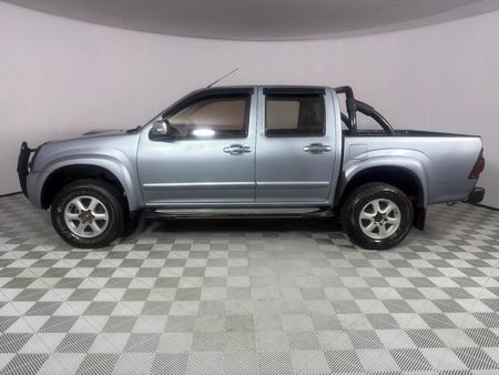 2010-Isuzu-KB-300D-Teq-Double-Cab-LX_5