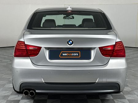 2011-BMW-3-Series-325i-M-Sport-Auto_4