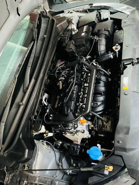 2023-Hyundai-i20-12-Fluid_9