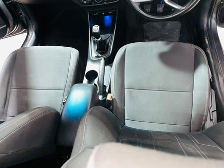 2023-Hyundai-i20-12-Fluid_13