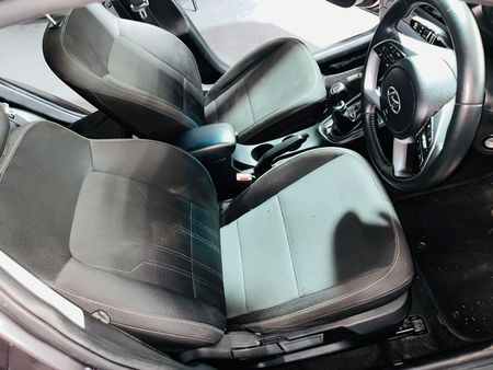 2023-Hyundai-i20-12-Fluid_17