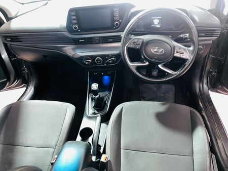 2023-Hyundai-i20-12-Fluid_19