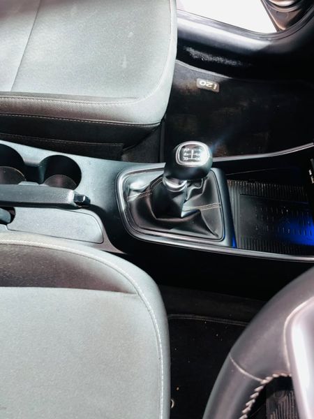 2023-Hyundai-i20-12-Fluid_7