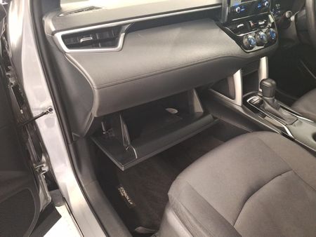 2021-Toyota-Corolla-Cross-18-XI_29